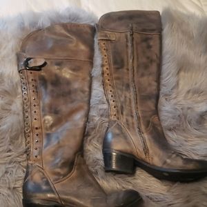 Learher tall boots
